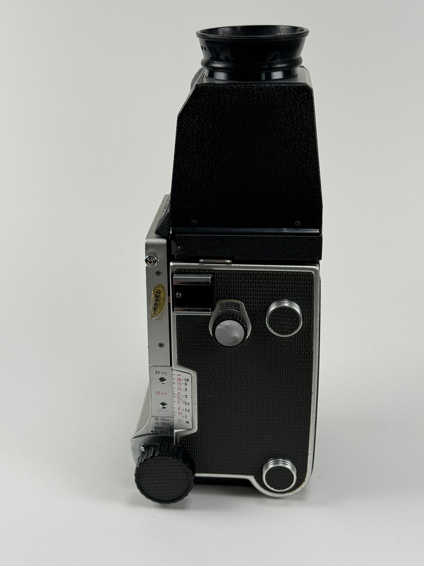 Mamiya C220 Pro TLR medium format Film camera body