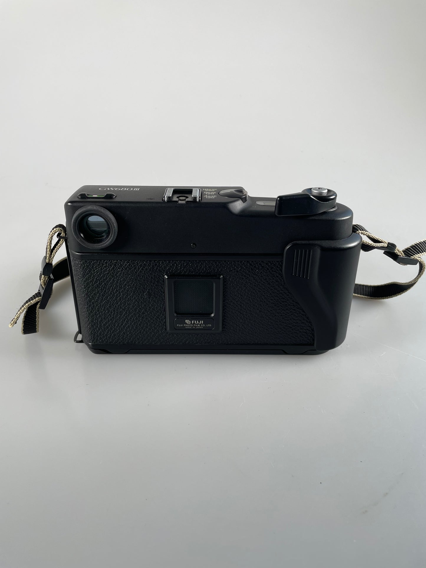 Fujifilm Fuji 6x8 GW680III Medium format rangefinder EBC 90mm f3.5