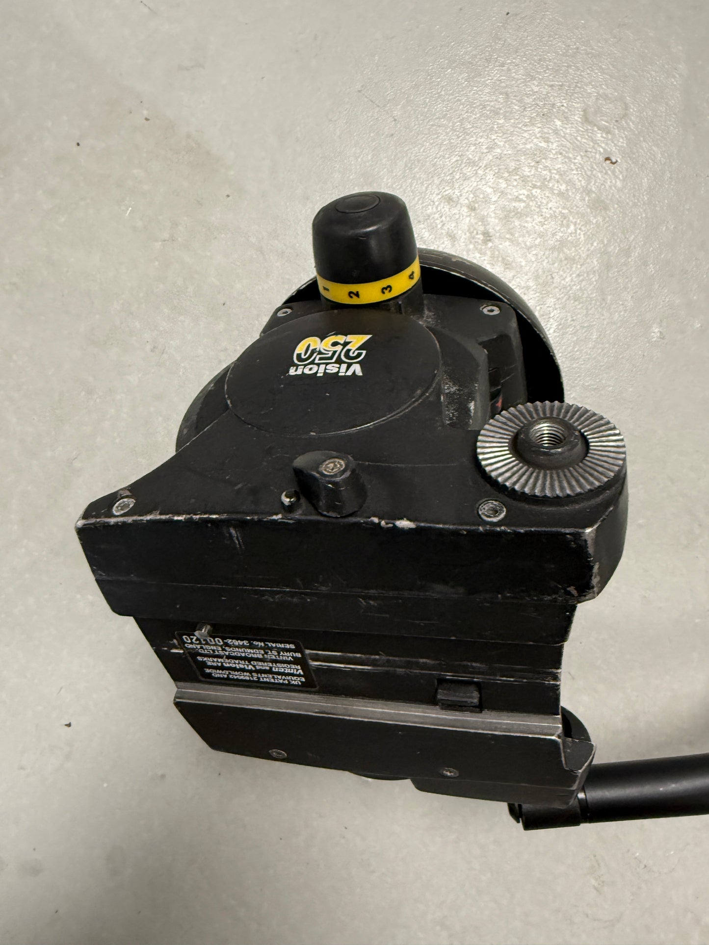 Vinten Vision 250 fluid tripod head