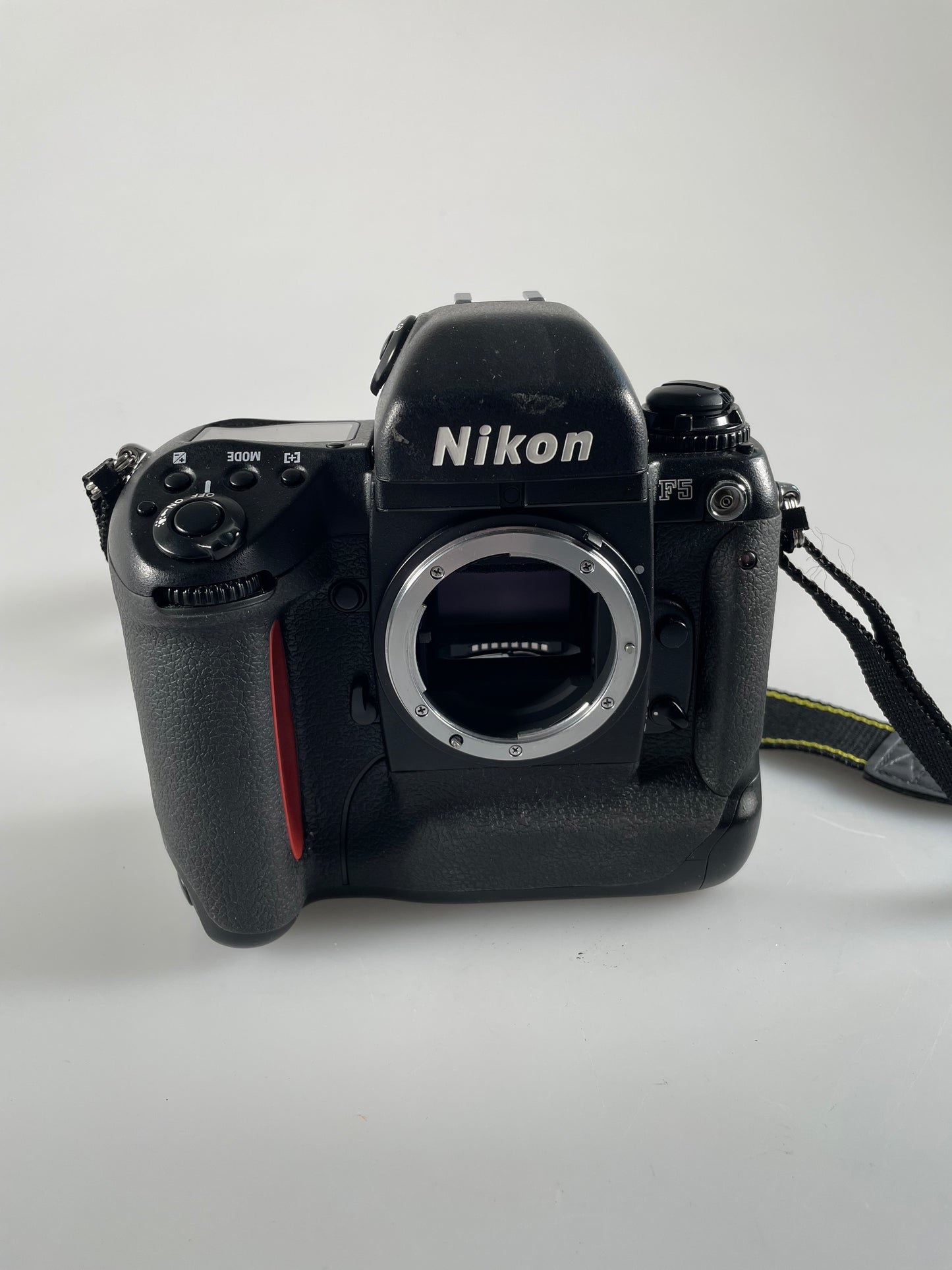 Nikon F5 AF SLR Film Camera Body