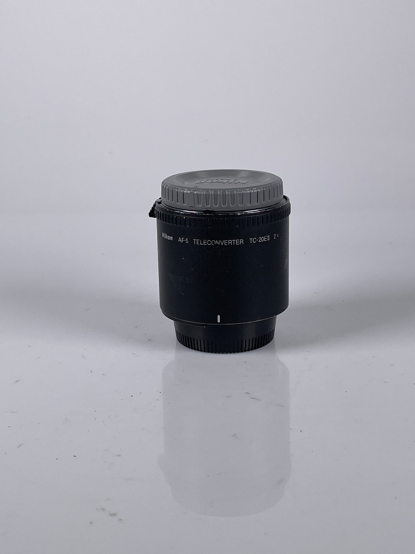 Nikon Nikkor AF-S TC-20E II TC-20EII 2x Extender Teleconverter