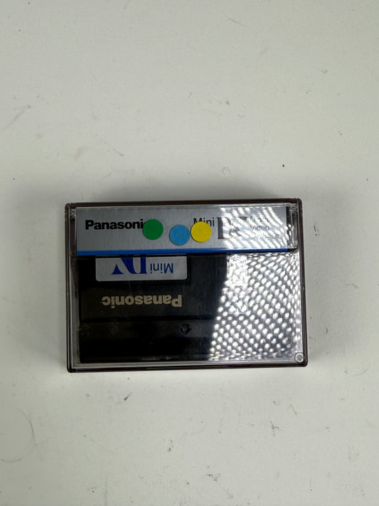 Panasonic Mini DV DVC Digital Video Head Cleaner AY-DVMCLA tape