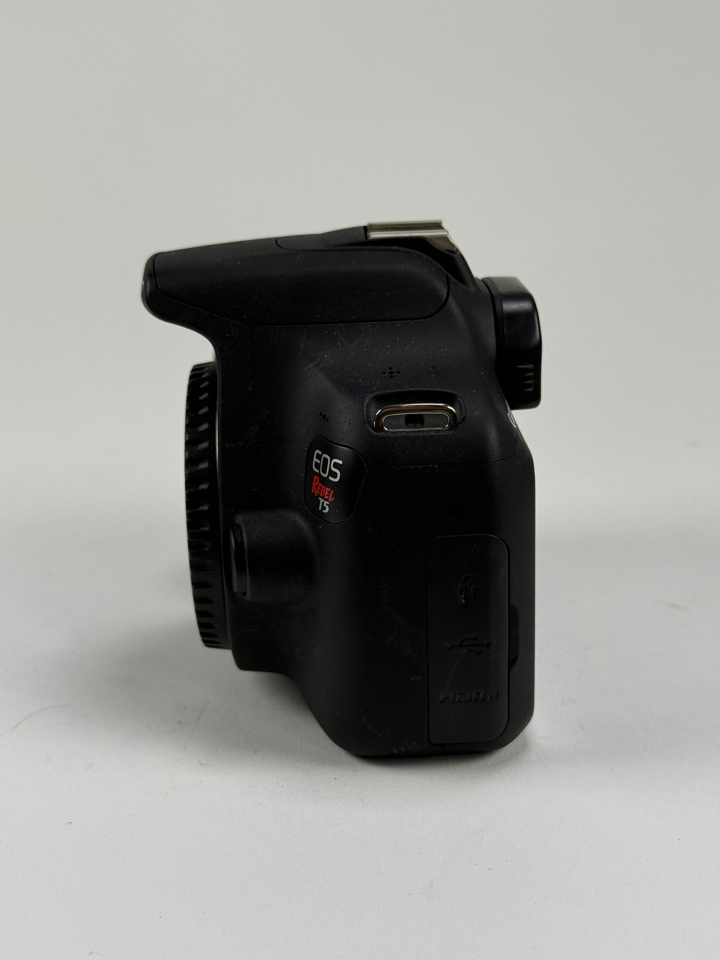 Canon EOS Rebel T5 Digital SLR Body