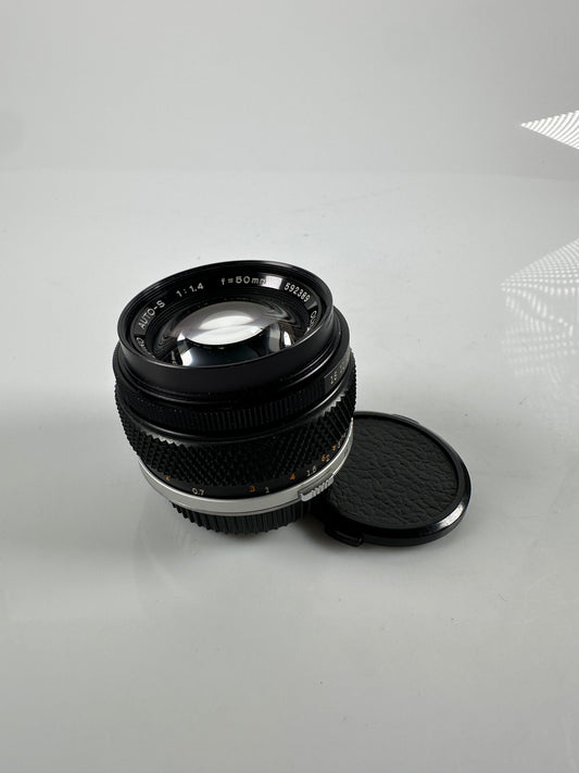 Olympus OM 50mm f1.4 Zuiko Auto-S Lens