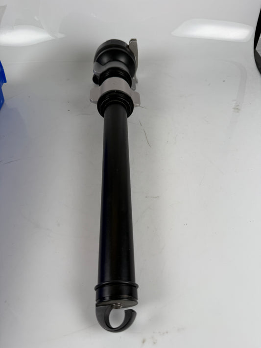 Really Right Stuff column with Tripod Leveling Base w/ clamp