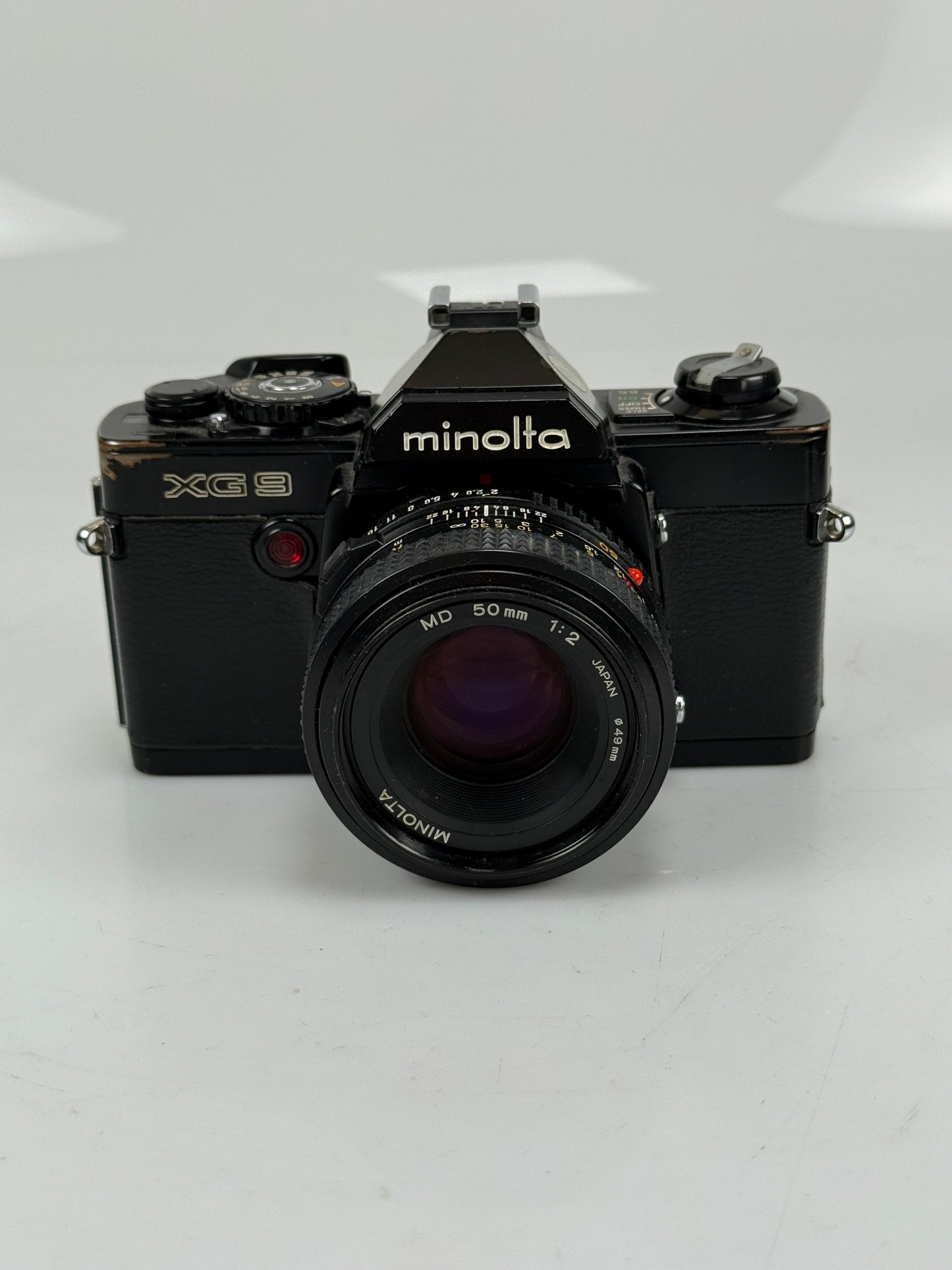 Minolta XG-9 Black 35mm SLR Film Camera Body MD MC SR w/ 50mm f2 kit