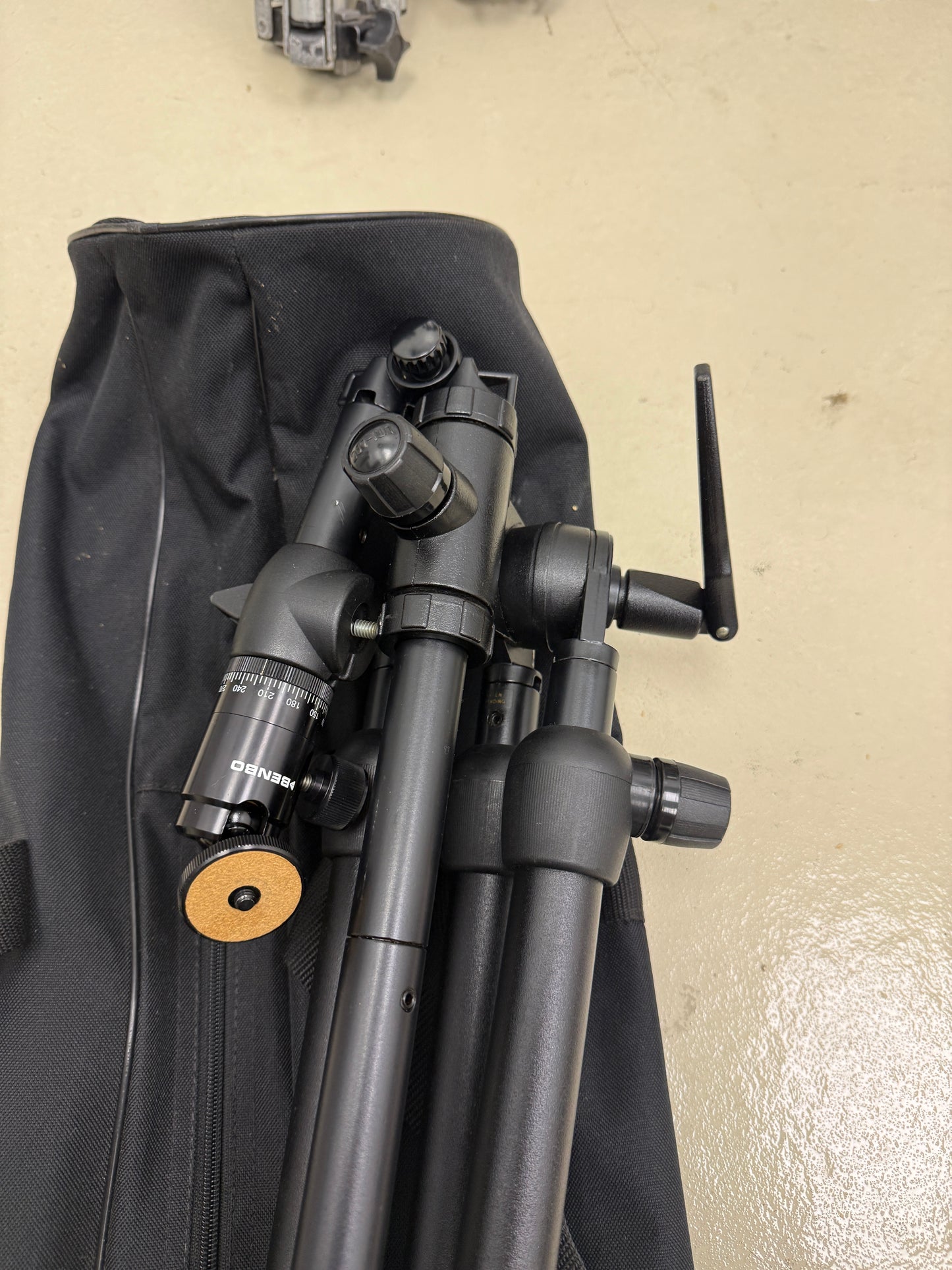 Benbo Trekker Camera Tripod with Ball Head, Carrying Case