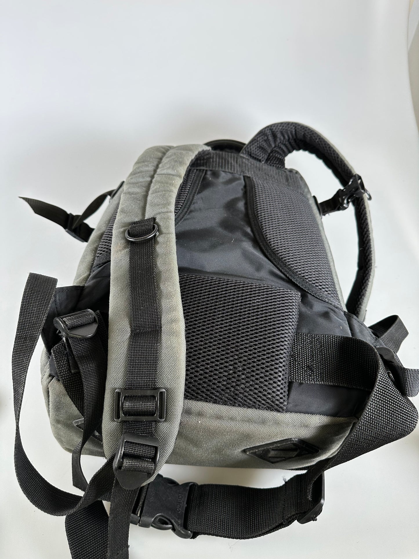 Vintage Grey Gray TENBA canvas Pro CAMERA Equipment backpack BAG