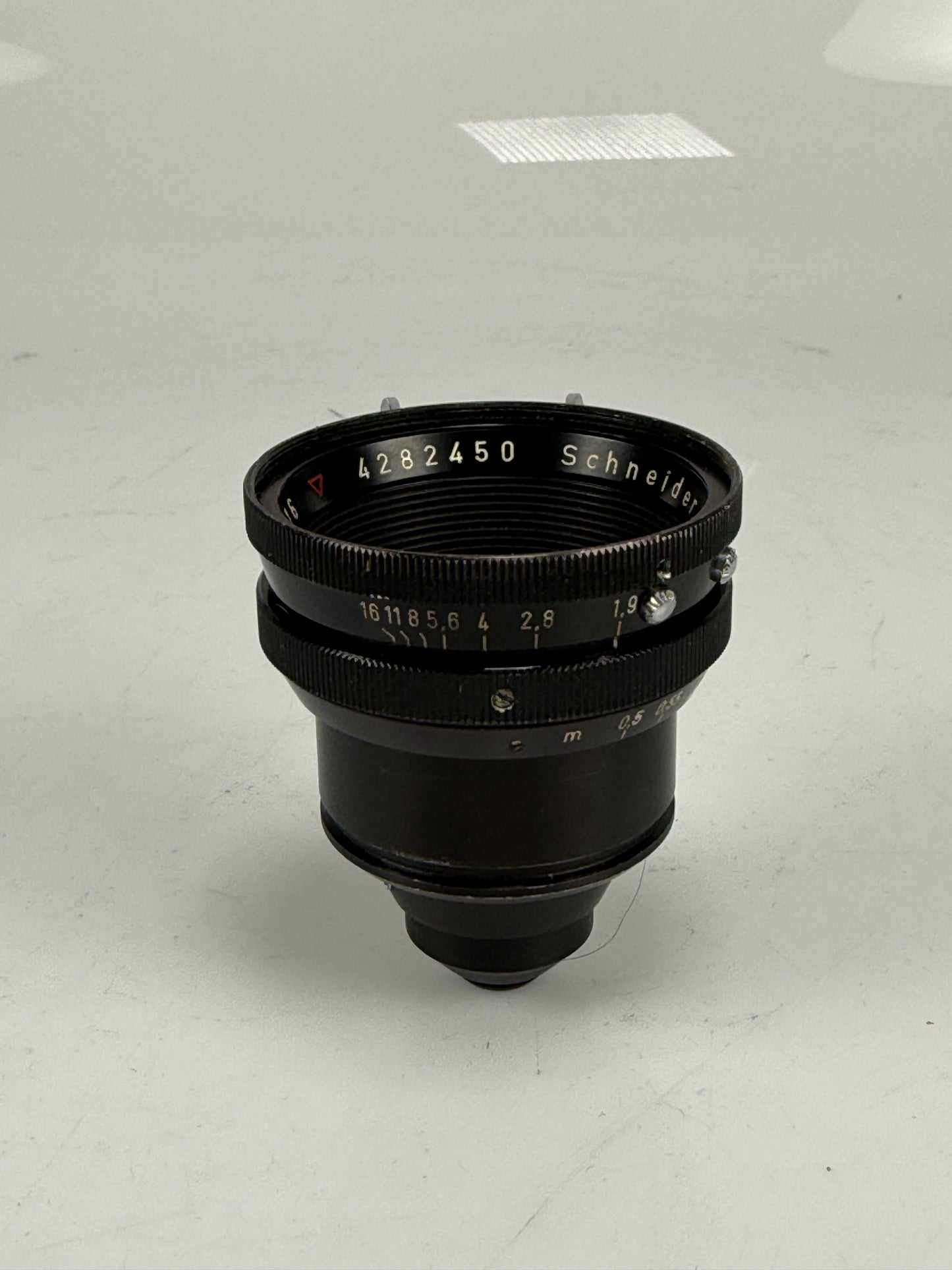 Schneider 16mm f1.9 Xenon Arriflex Standard Mount Lens