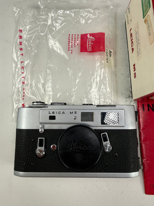 Leica M5 2 Lug Chrome 35mm Rangefinder Film Camera