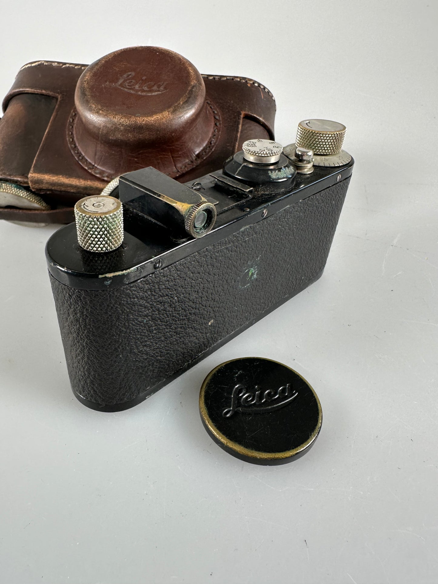 Leica I Model A 4 Digit 5cm f3.5 Elmar- 1927