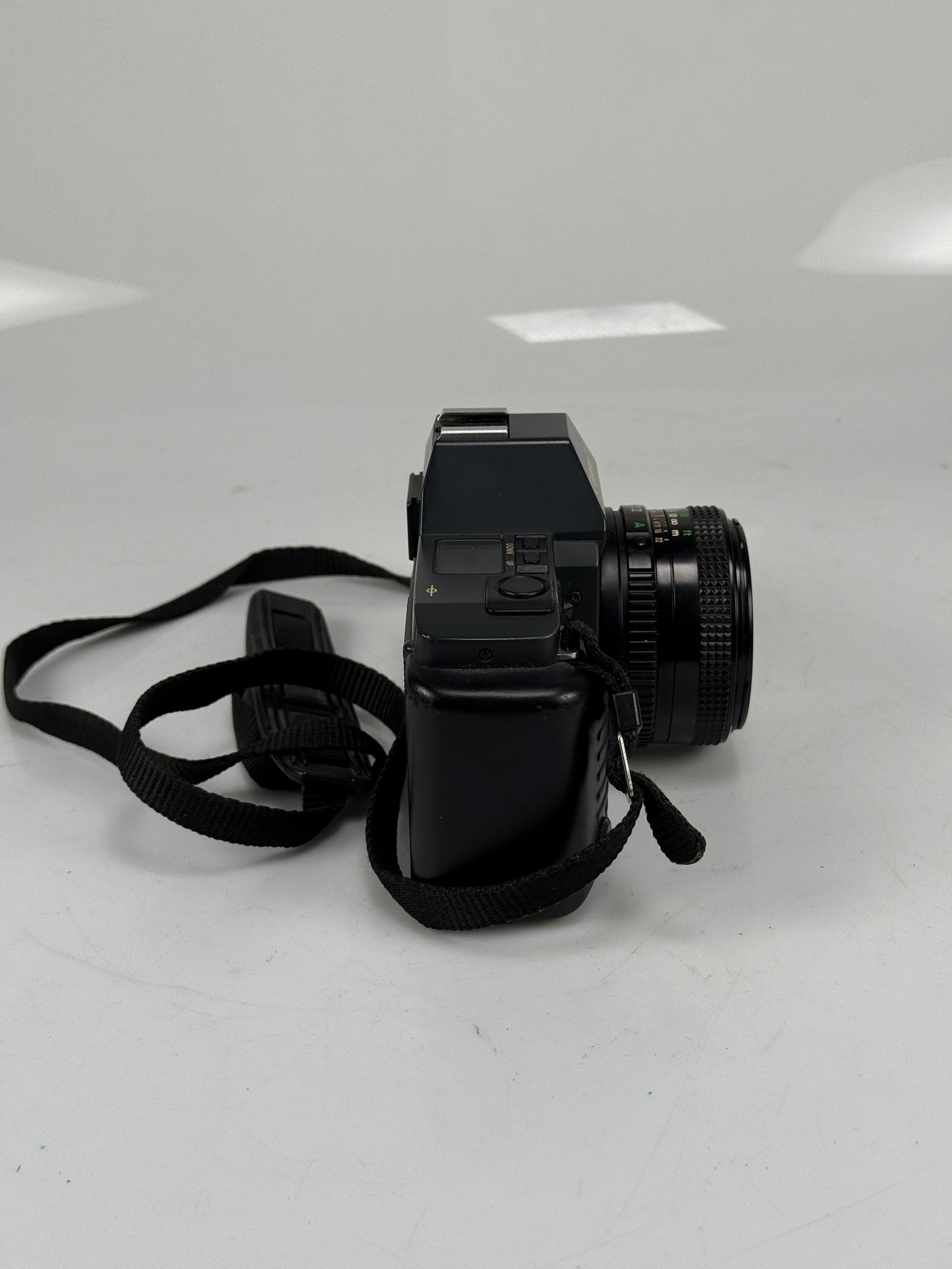 Canon T70 35mm MF Film SLR Camera kit with 50mm f1.8 FD