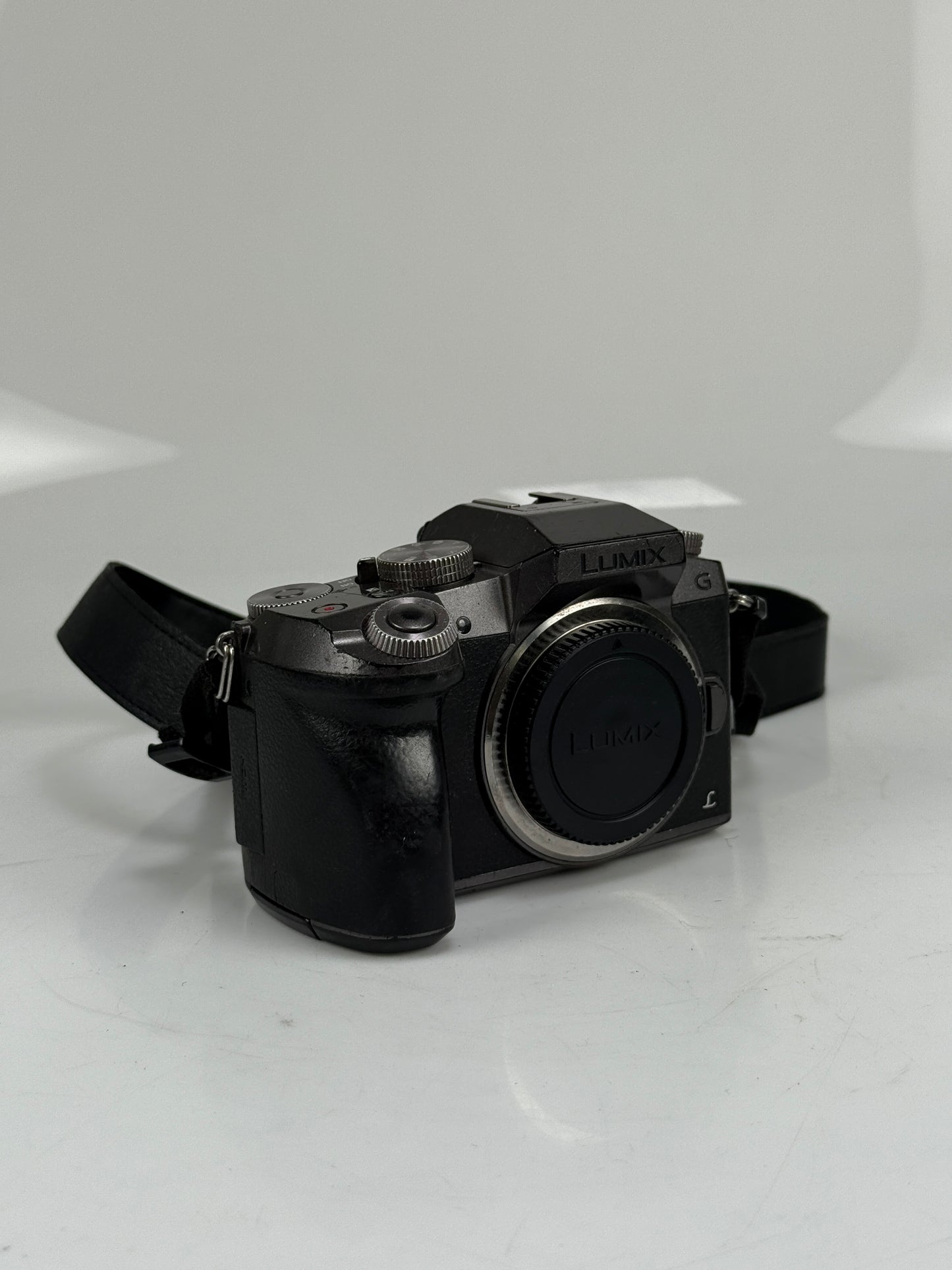 Panasonic Lumix DMC-G7 16MP Mirrorless MFT Digital Camera Body