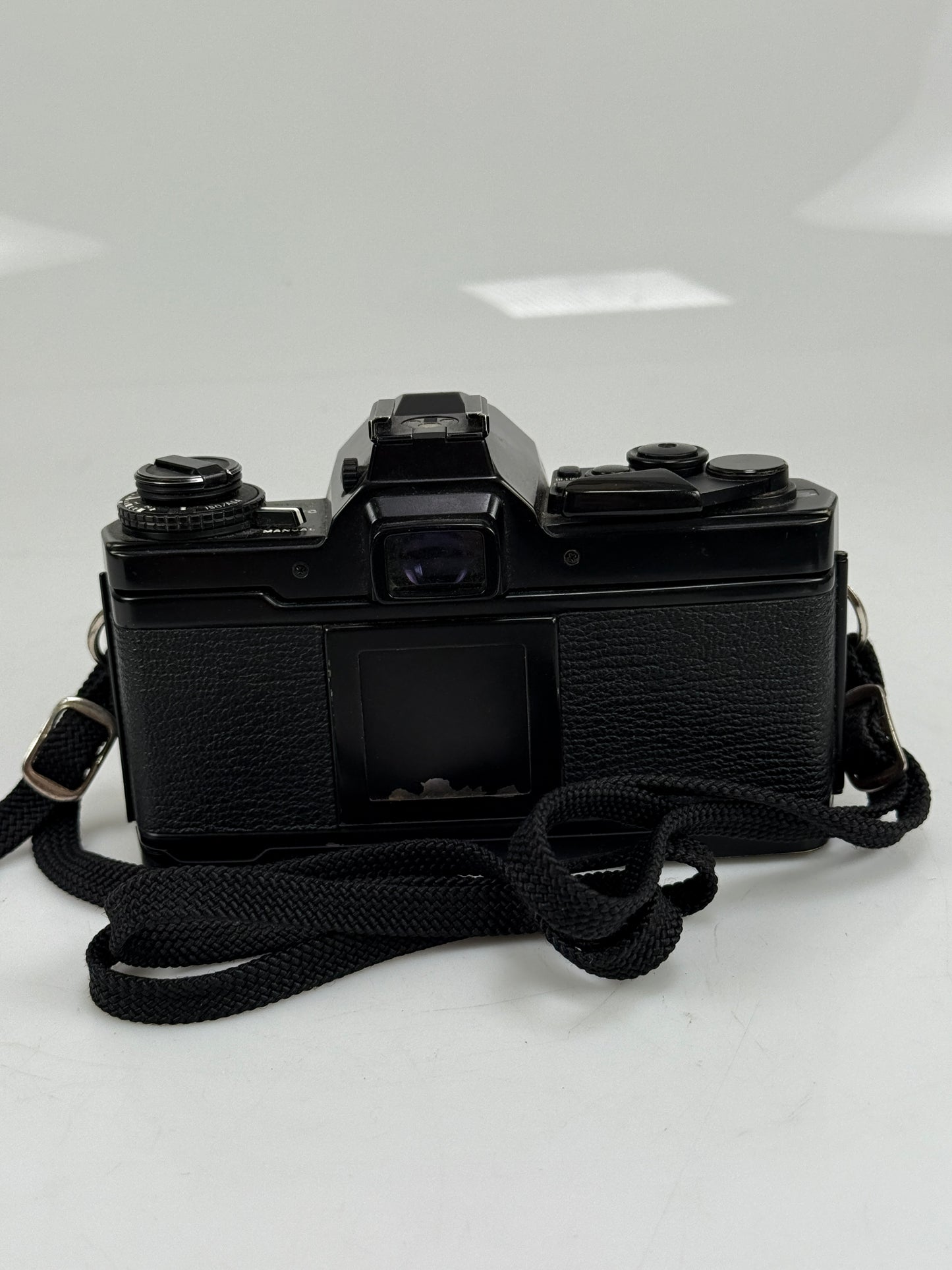 Olympus OM-4 black 35mm SLR Camera Kit with 50mm f1.8 Lens