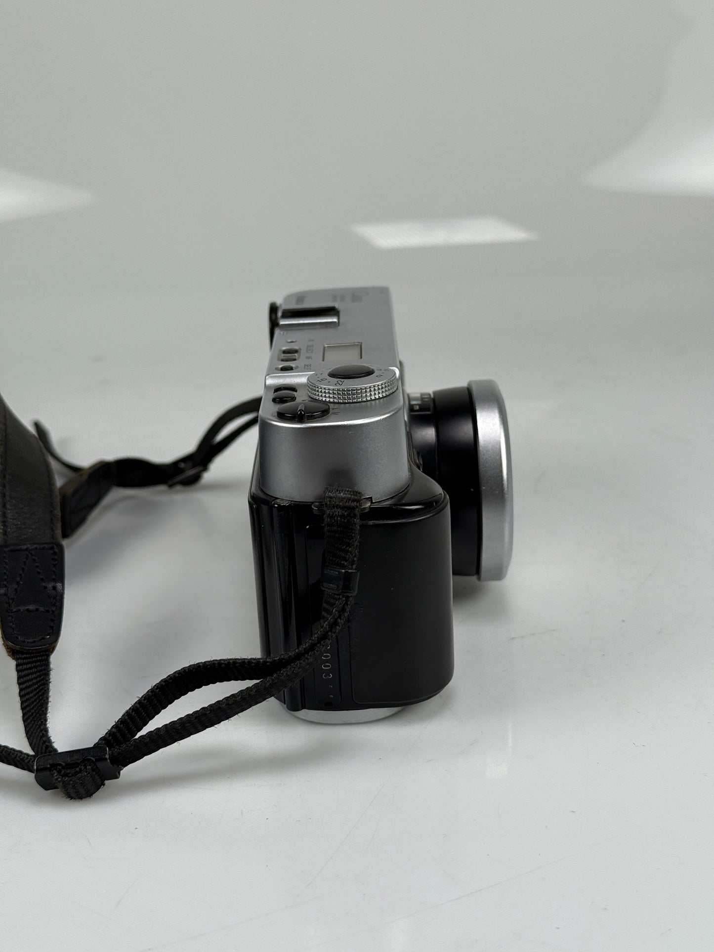 Konica Hexar AF Classic Silver 35mm Rangefinder Film Camera 35mm f2 with flash