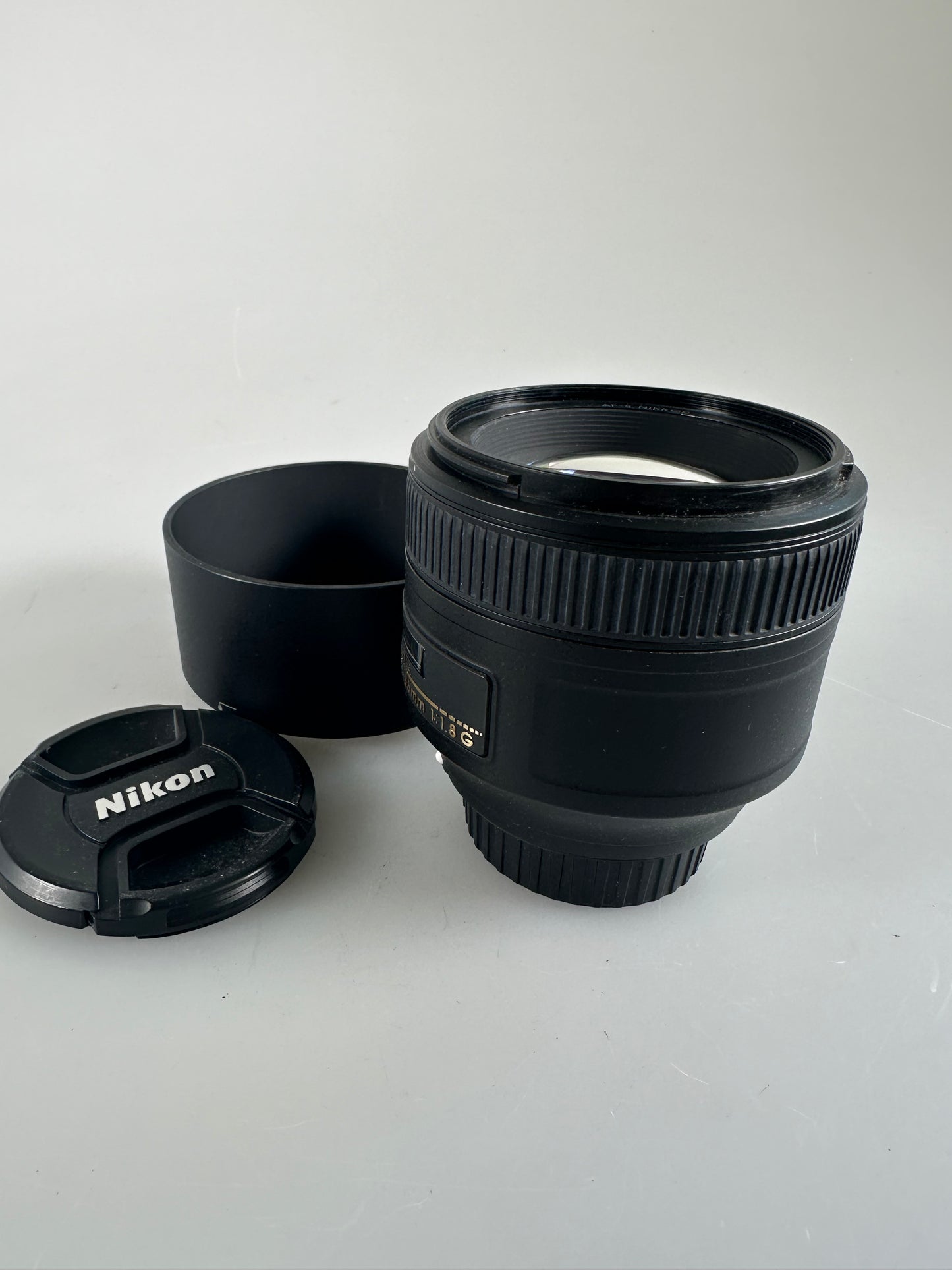 Nikon Nikkor AF-S 85mm f1.8 G Lens