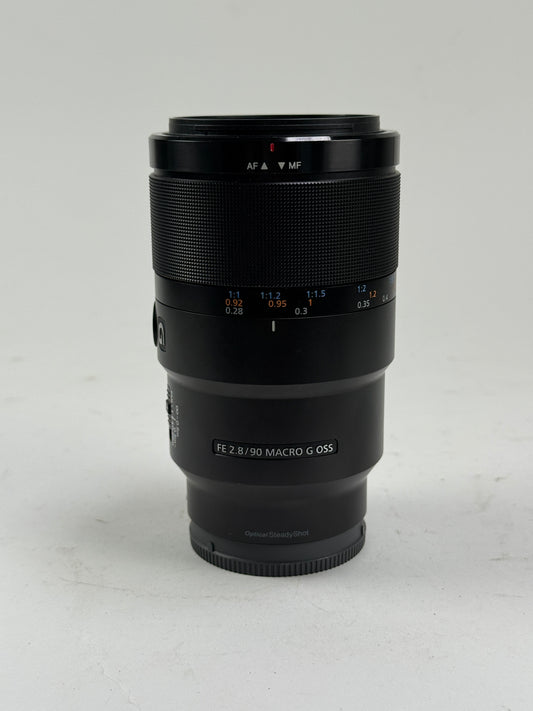 Sony FE 90mm f2.8 Macro G OSS Lens