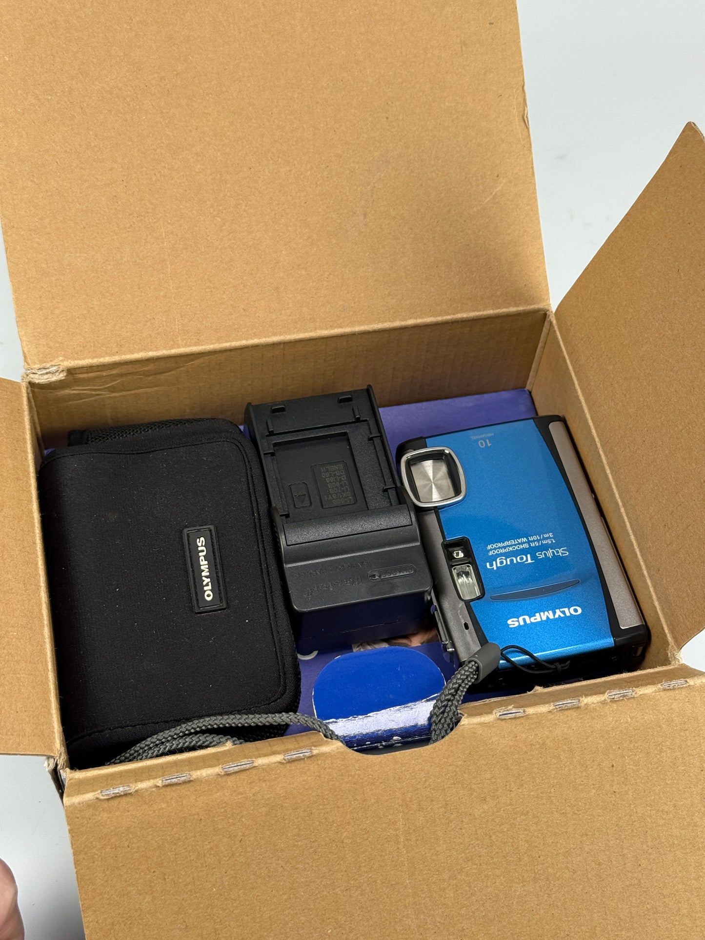 Olympus Stylus Tough 6000 10MP Digital Camera Blue