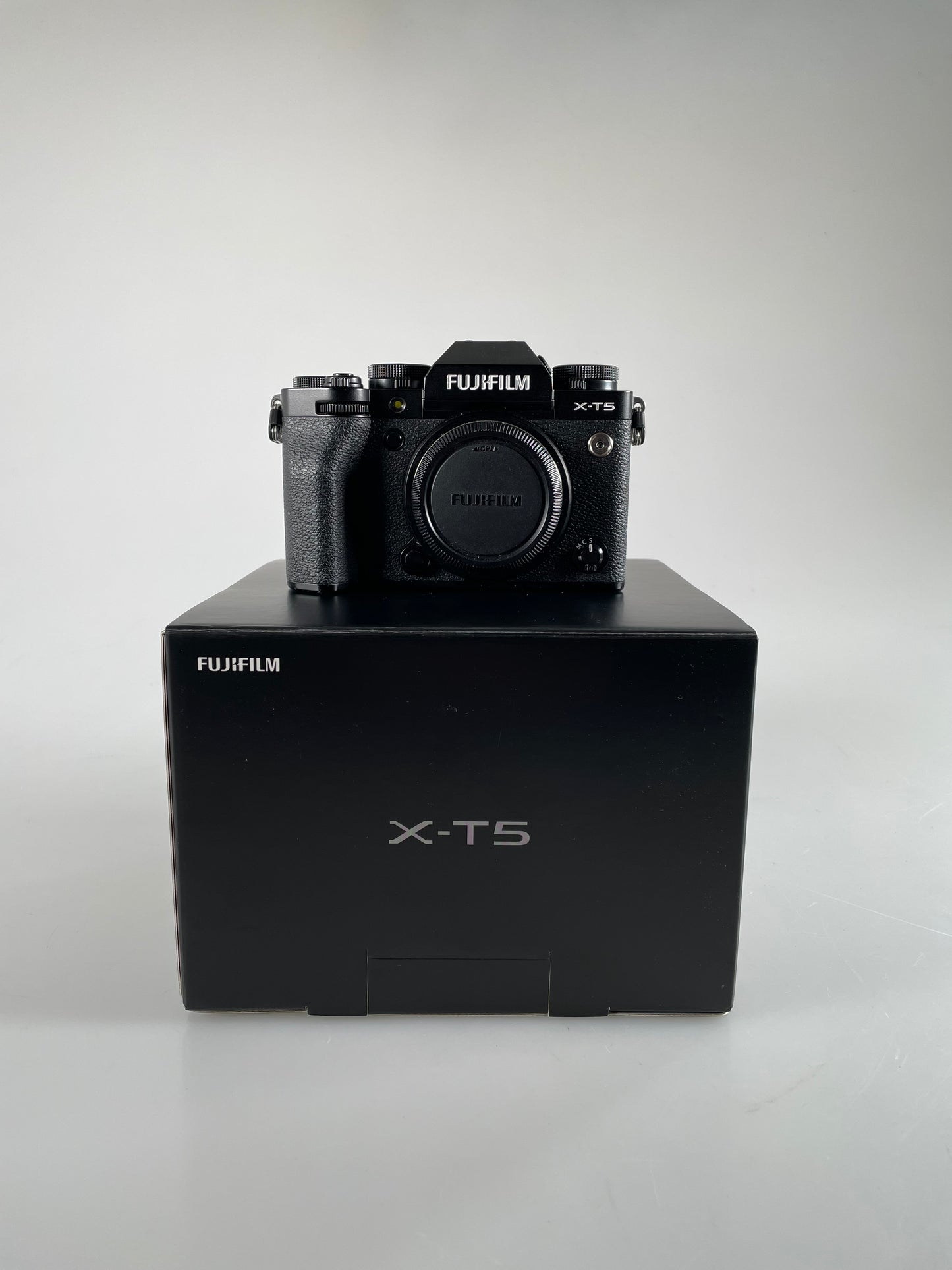 Fujifilm X-T5 40.2MP Mirrorless Camera - Black (Body Only)