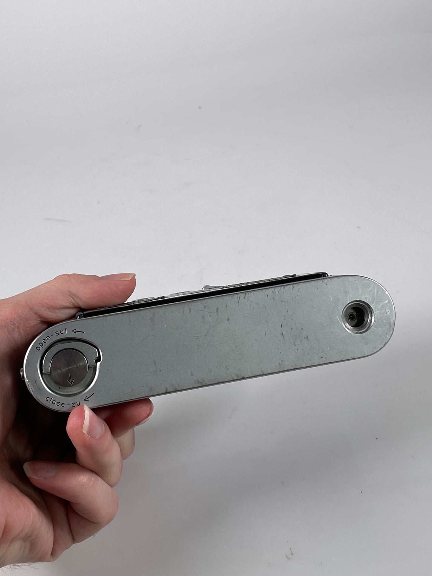 Leica M2 button rewind V2 Chrome 35mm rangefinder film camera body