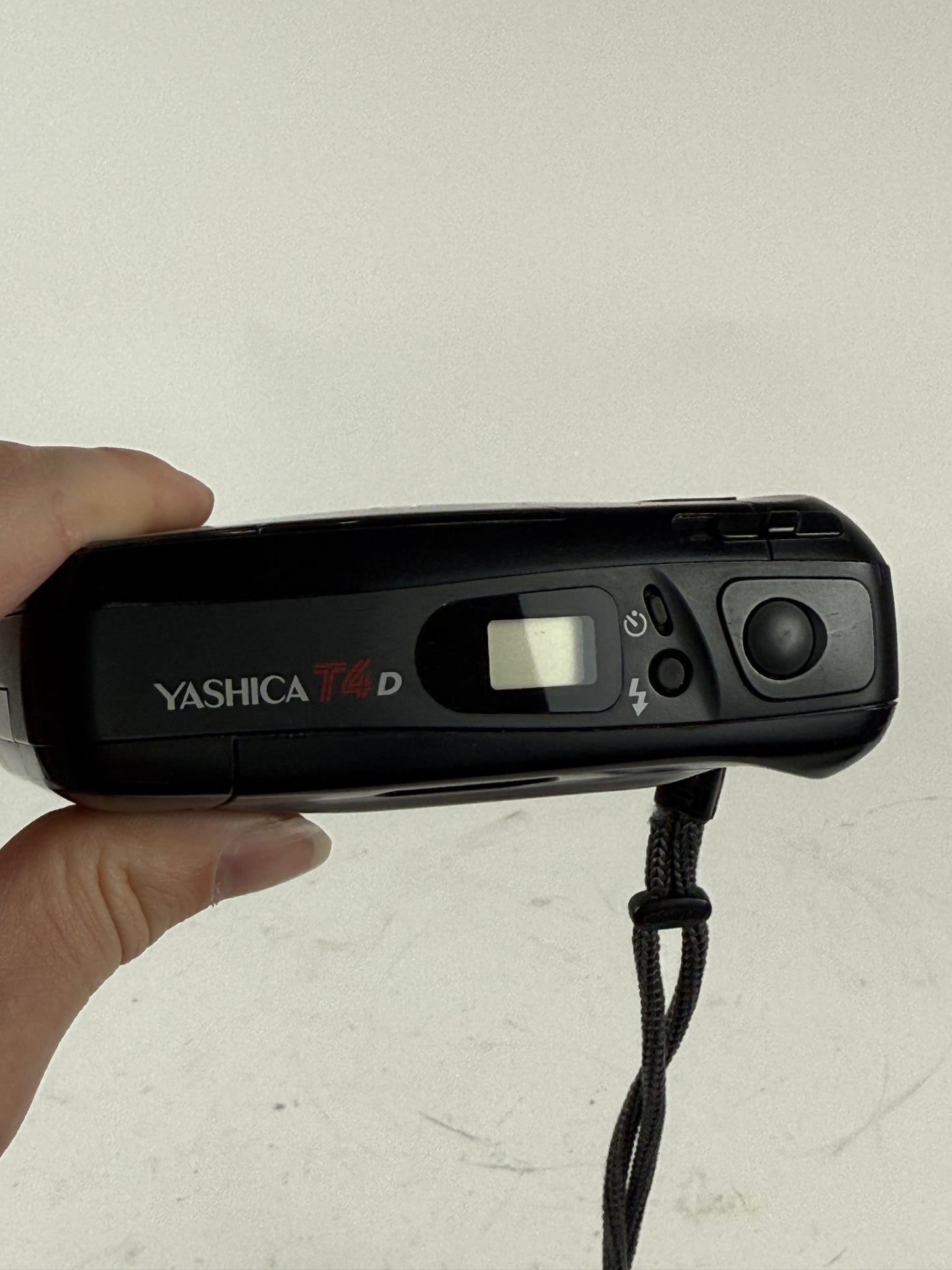 Yashica T4D T* Carl Zeiss 35mm F3.5 Len Camera black