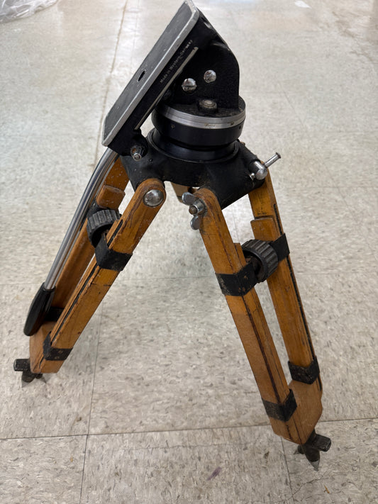 Arri wooden tripod with tilt head RARE vintage short