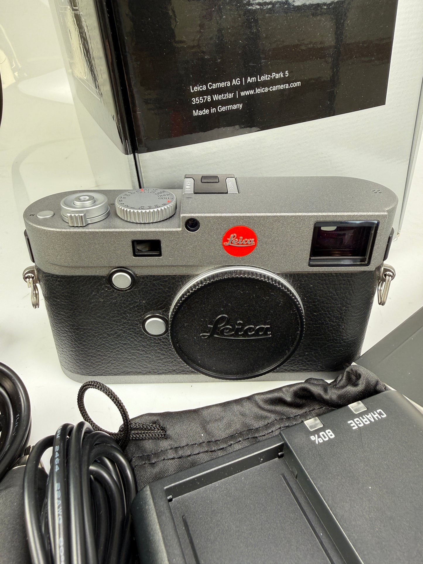 Leica M-E (Typ 240) 24MP Digital Rangefinder Camera Anthracite RARE