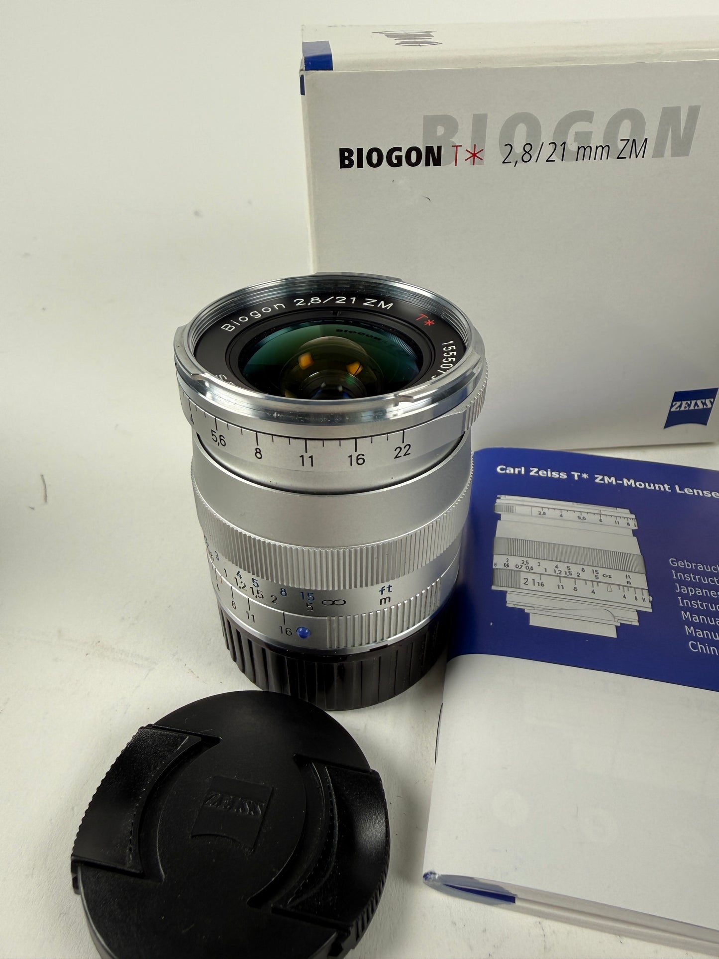 Zeiss 21mm f2.8 Biogon T* ZM Lens Leica M Mount Silver