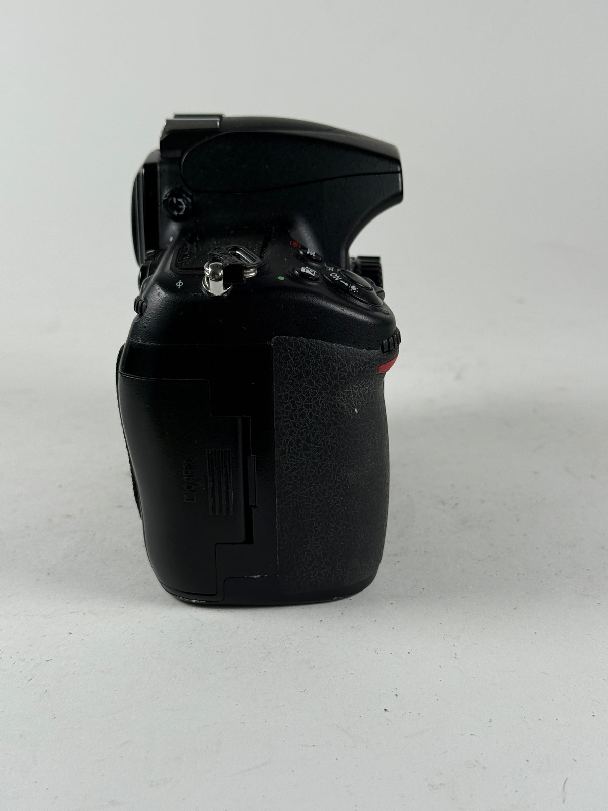 Nikon D700 12.1MP Digital SLR Camera Body
