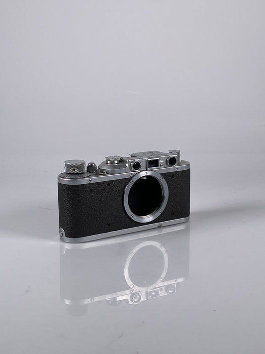 Leica II Model D 35mm Film Rangefinder Chrome Camera Body