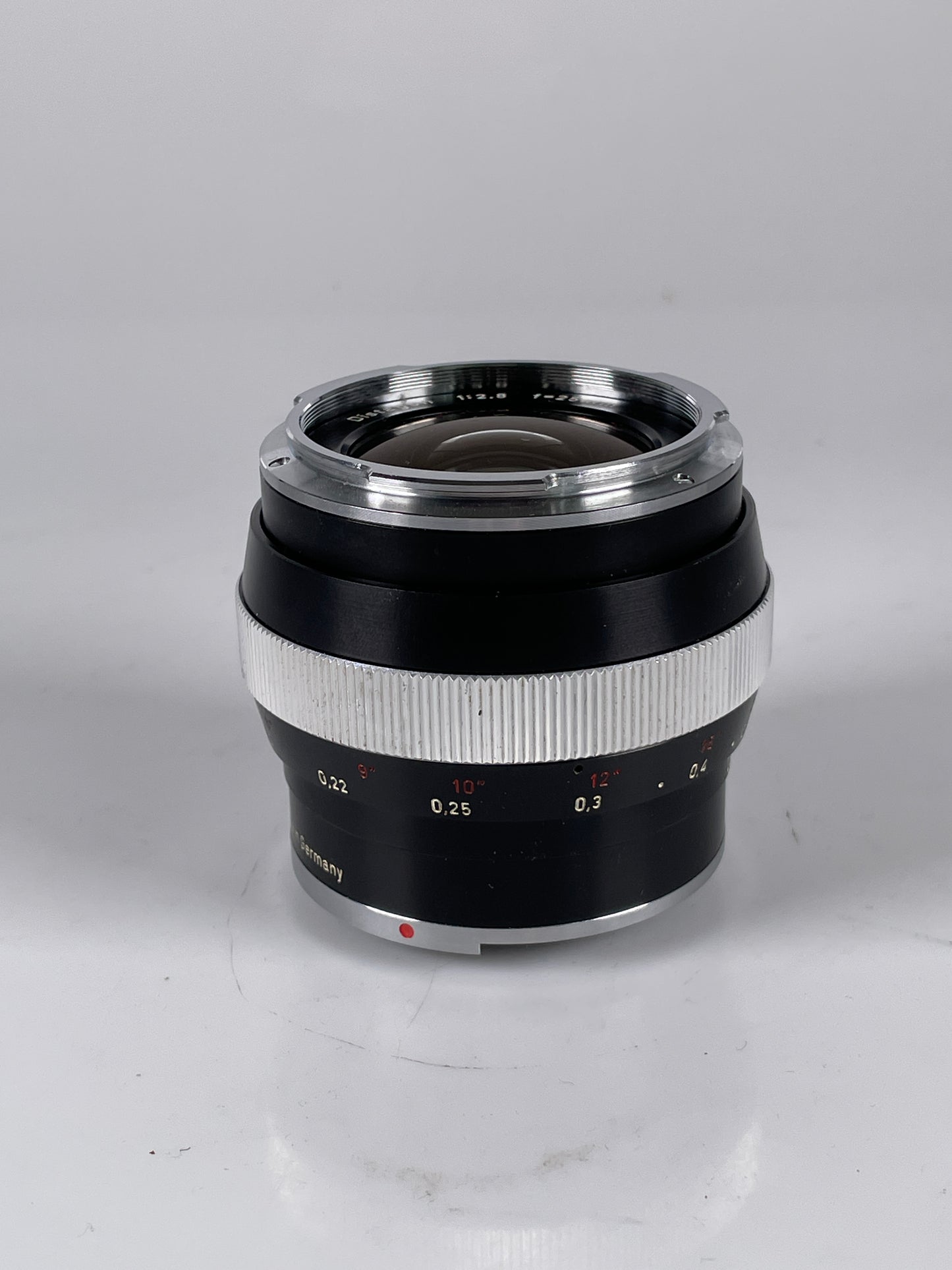 Carl Zeiss Distagon 25mm f2.8 Lens Black for Contarex Black