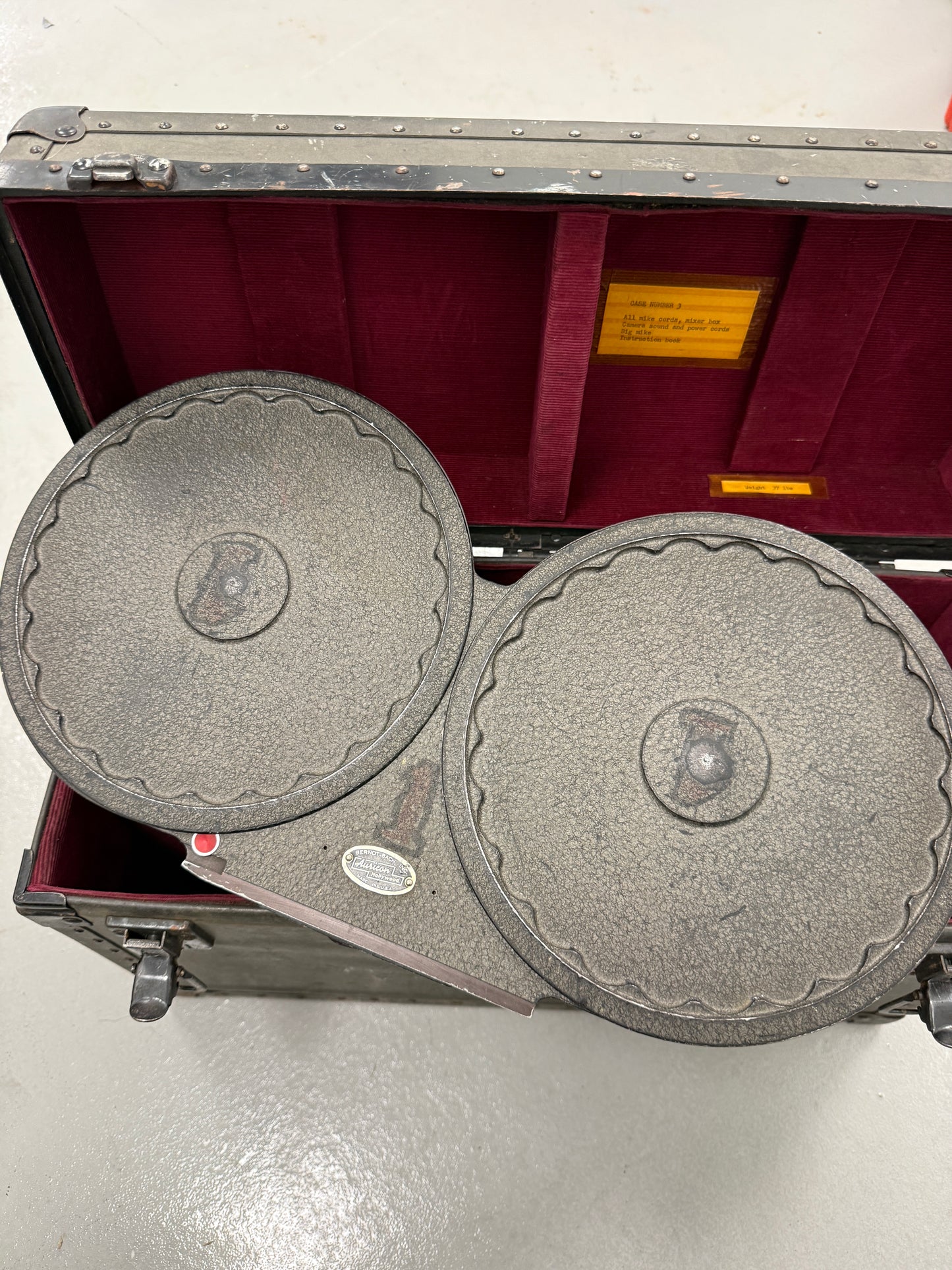 Bach Auricon Hollywood Berndt-Bach 16mm Film Cassette Magazine set of 3 with case