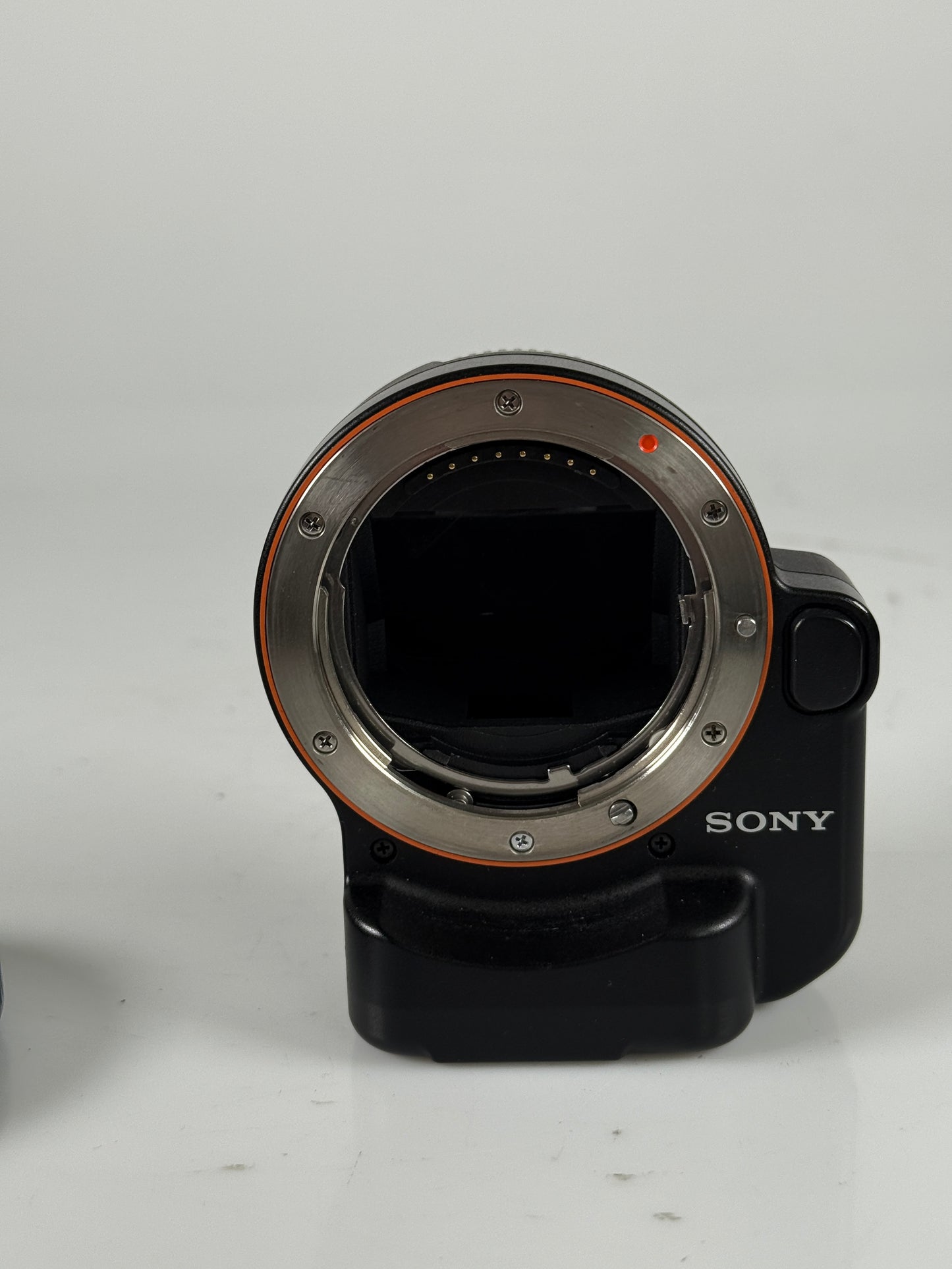 Sony LA-EA4 A-Lens to E-Body Mount Adapter