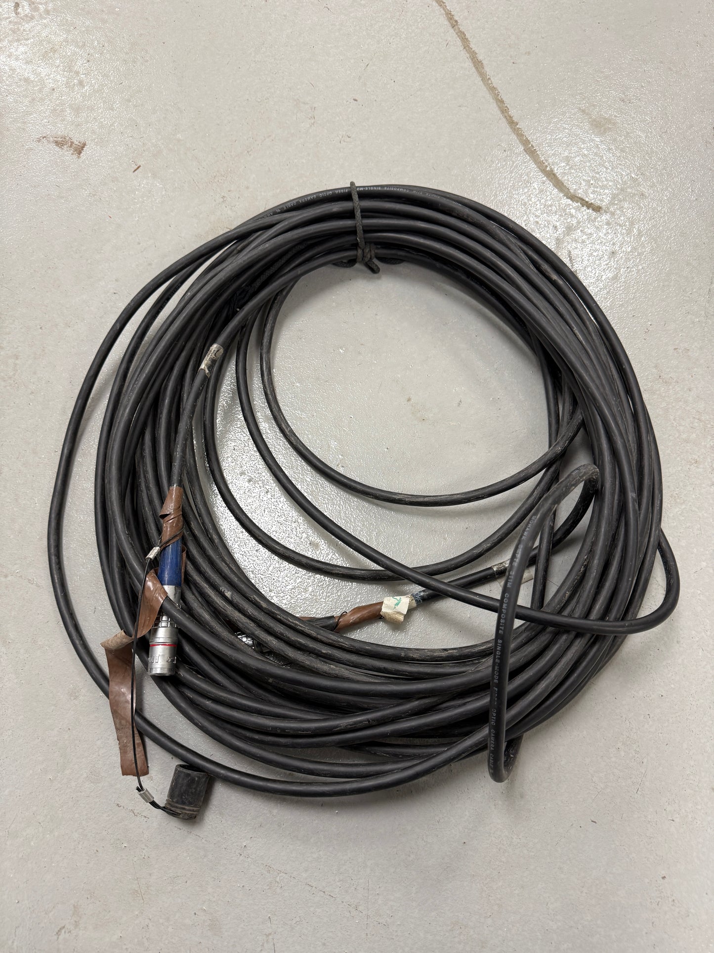 Mowhawk LEMO FGW-PHW Hybrid Fiber Optic Cable SMPTE 311M COMPOSITE