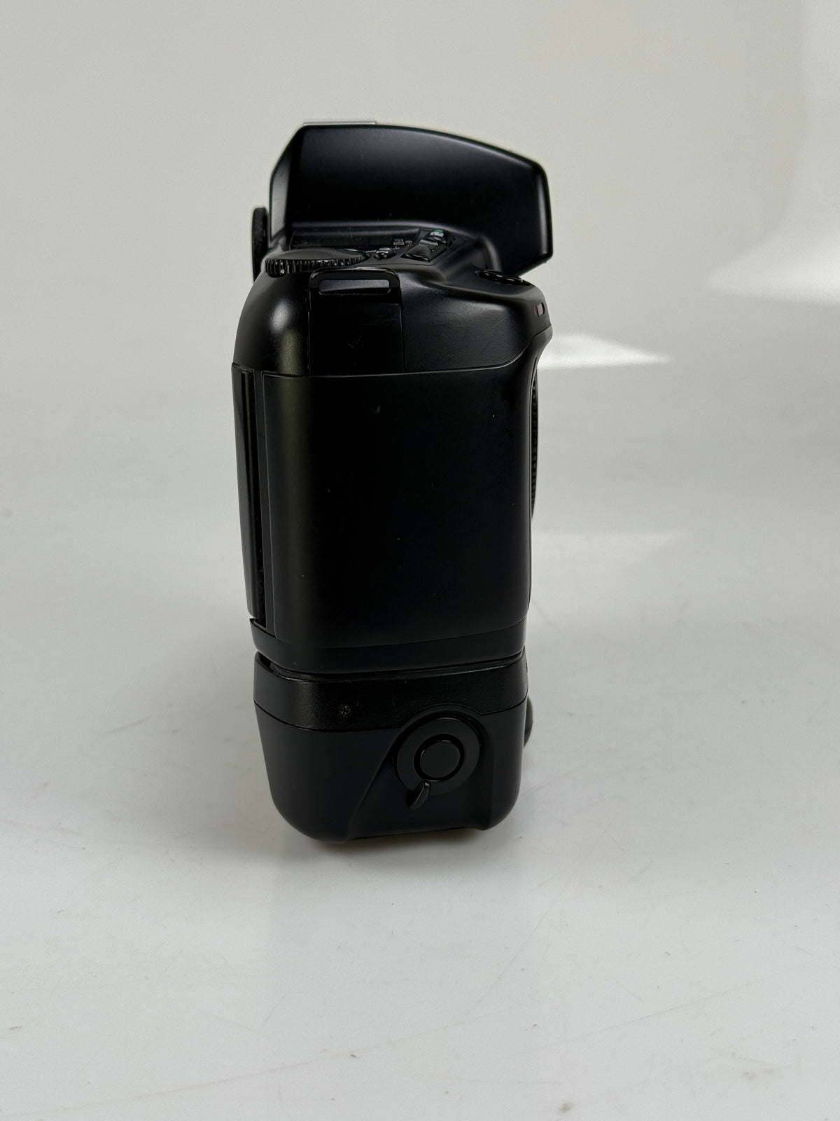 Nikon N90s AF SLR Film Camera Body w MB-10 Grip