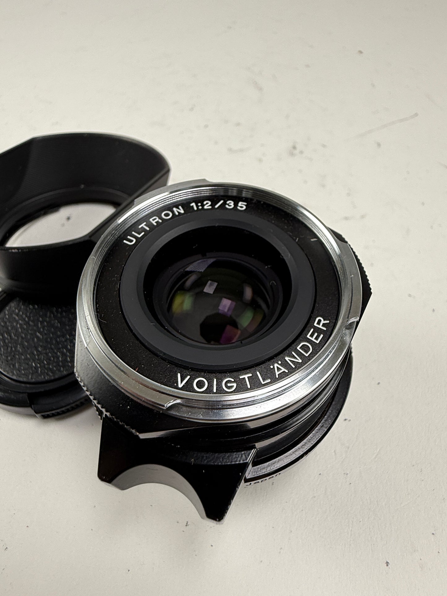 Voigtlander Ultron Line 35mm F2 Aspherical Type II VM