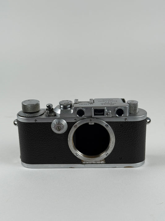 Leica IIIA model G Rangefinder 35mm Film Camera