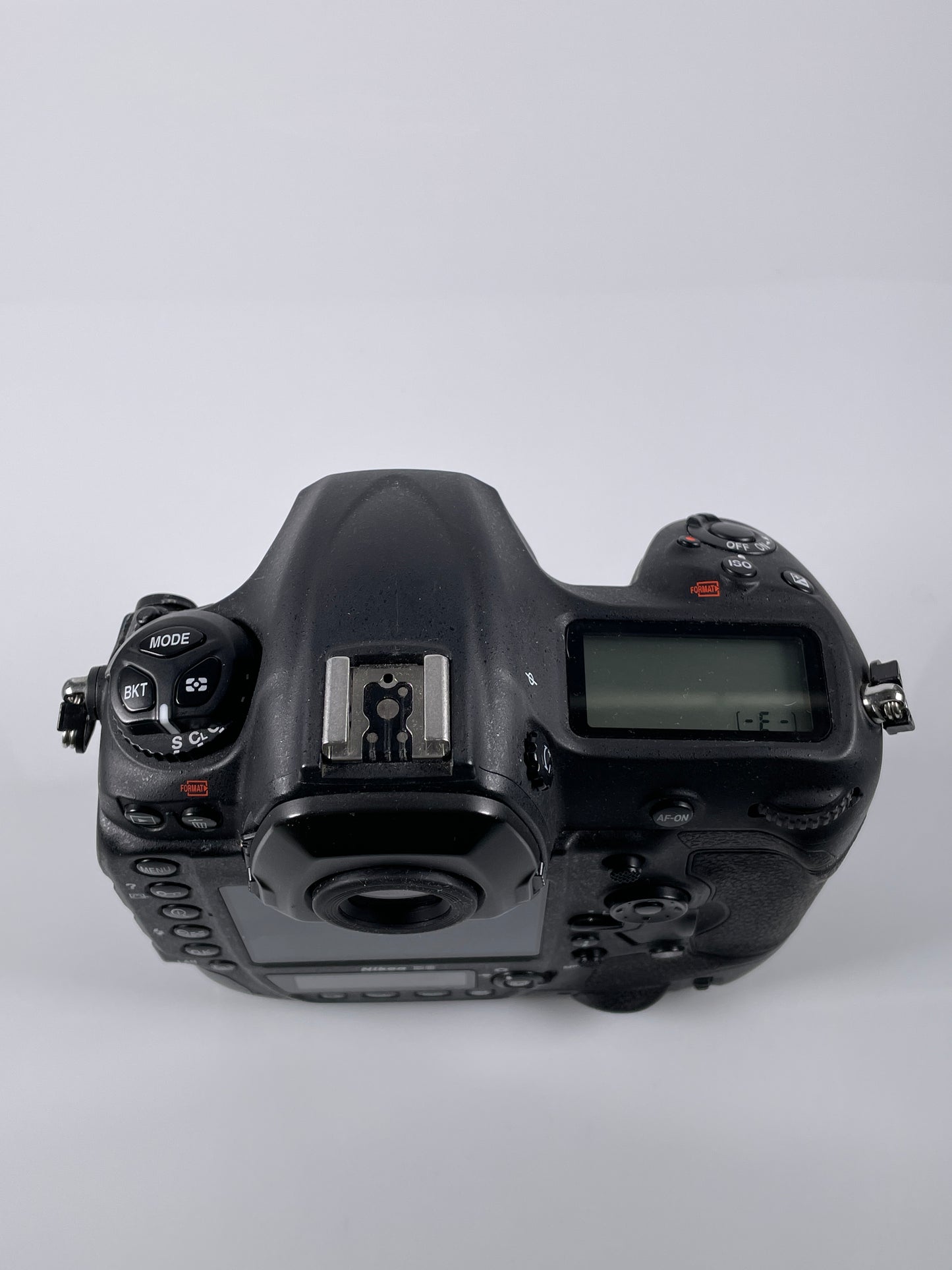 Nikon D5 Digital Camera 20.8MP DSLR Camera Body (Dual XQD Slots) D5-a SC:39k