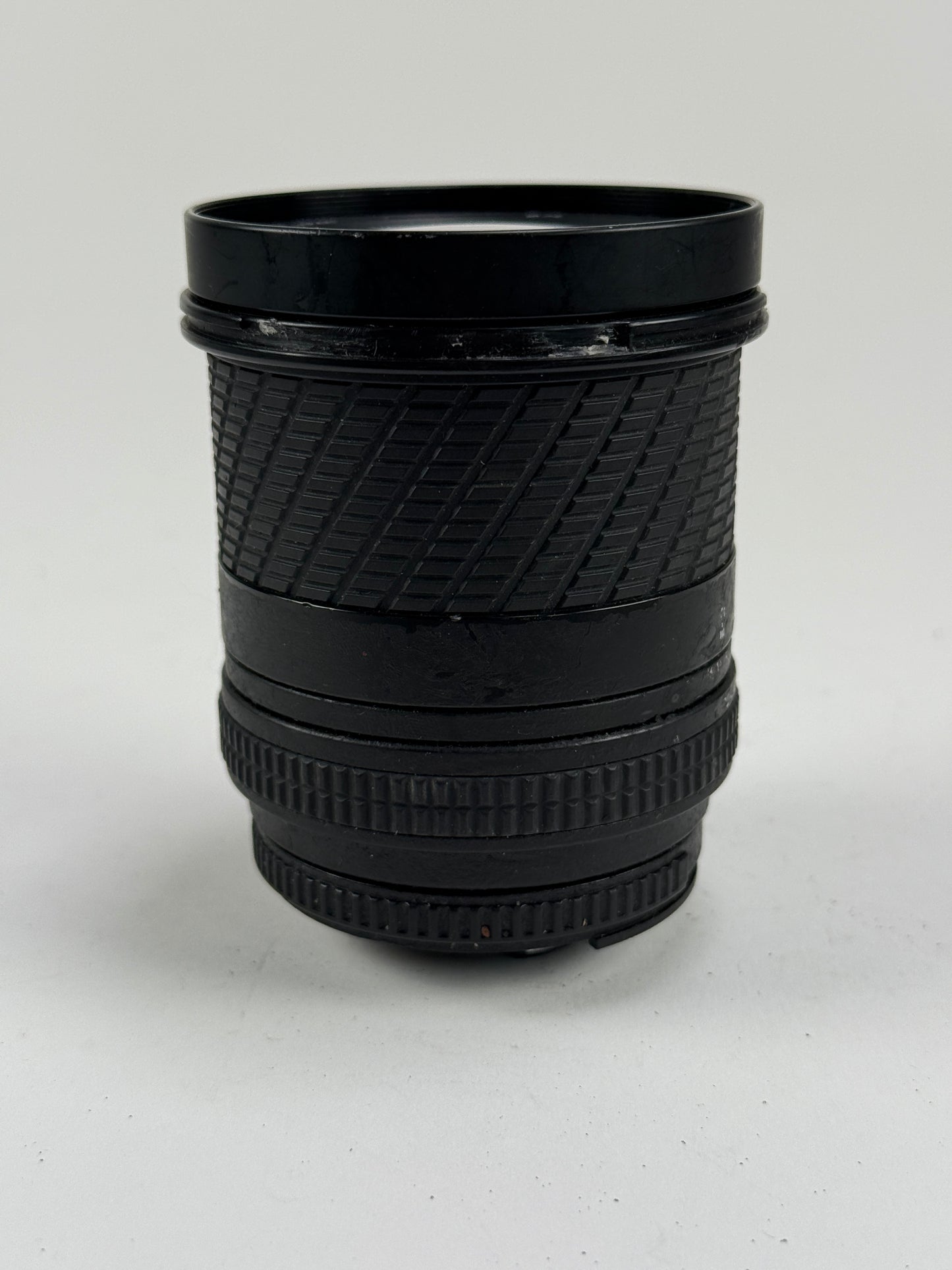 Sigma Zoom 28-70mm f2.8 Lens Nikon F Mount
