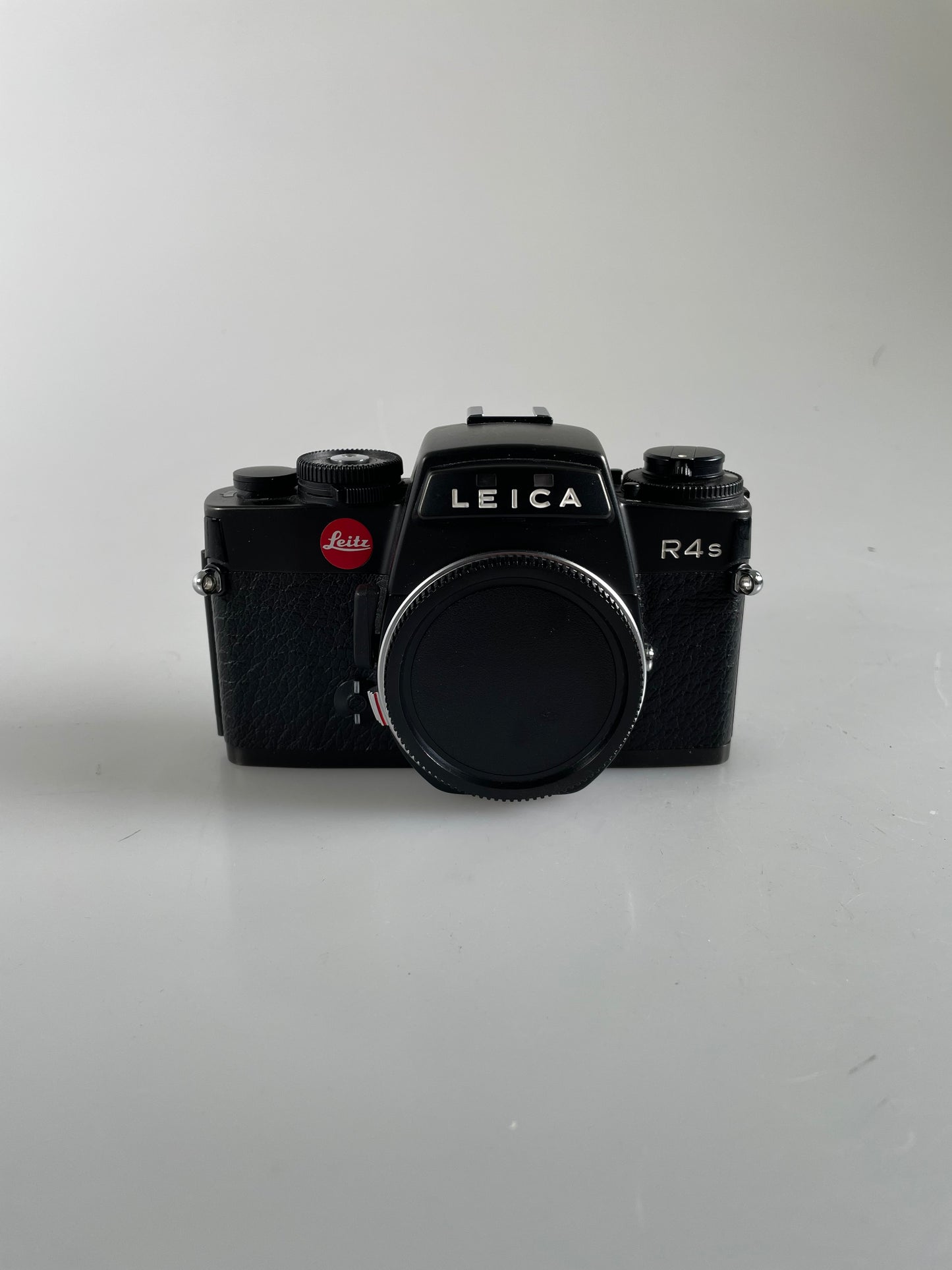 Leica R4s 35mm SLR Film Camera Body R Mount