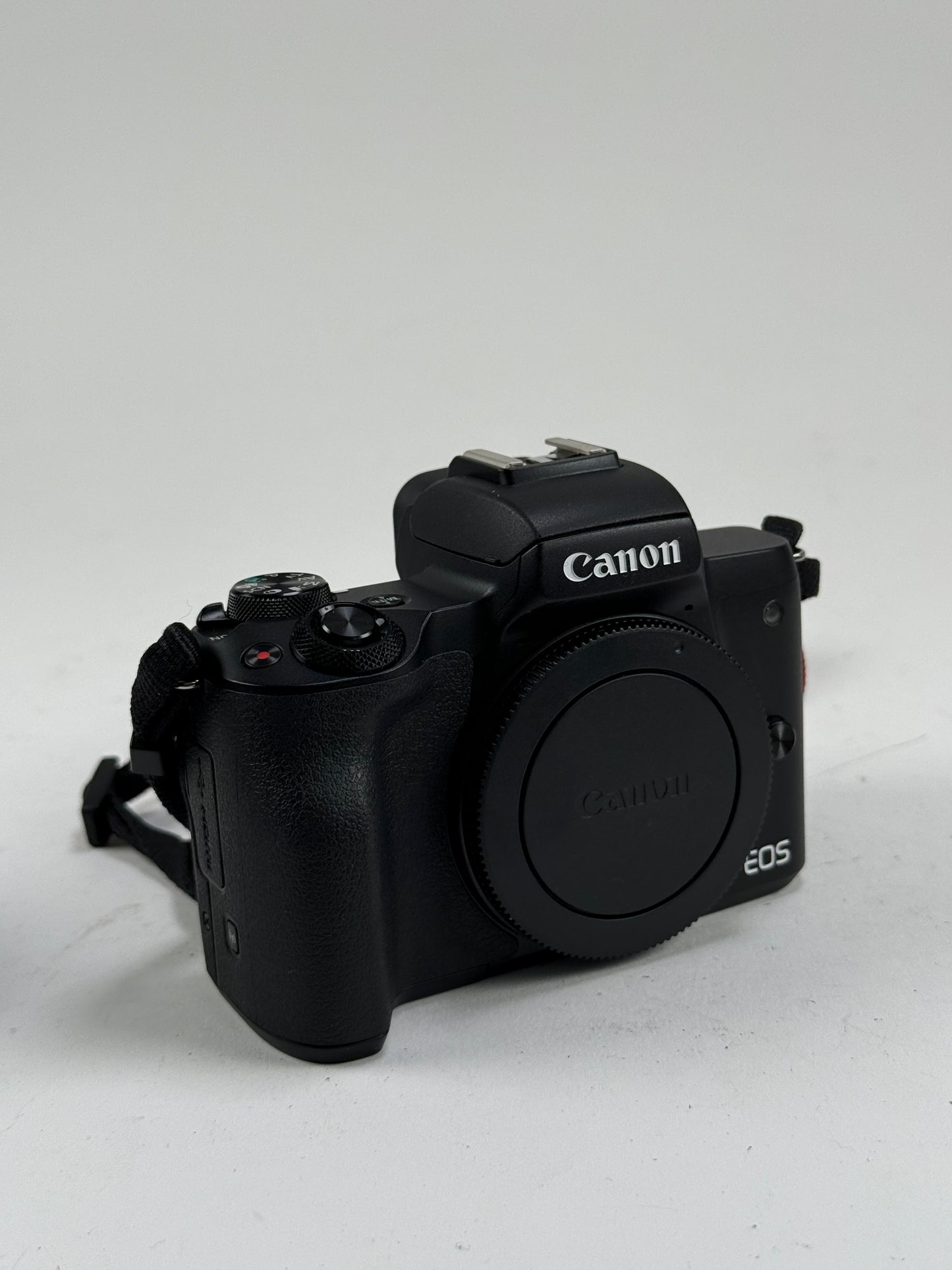 Canon EOS M50 Mark II Mirrorless Digital Camera with 15-45mm lens kit