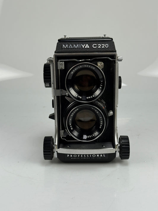 Mamiya C220 Pro TLR medium format Film camera kit 80mm f2.8