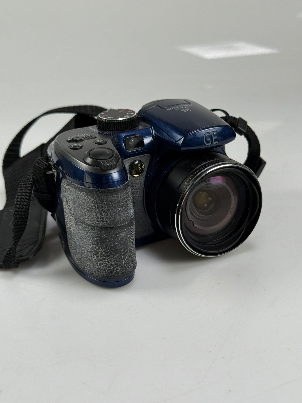 GE Power Pro Series X5 Digital Camera  14.1MP blue