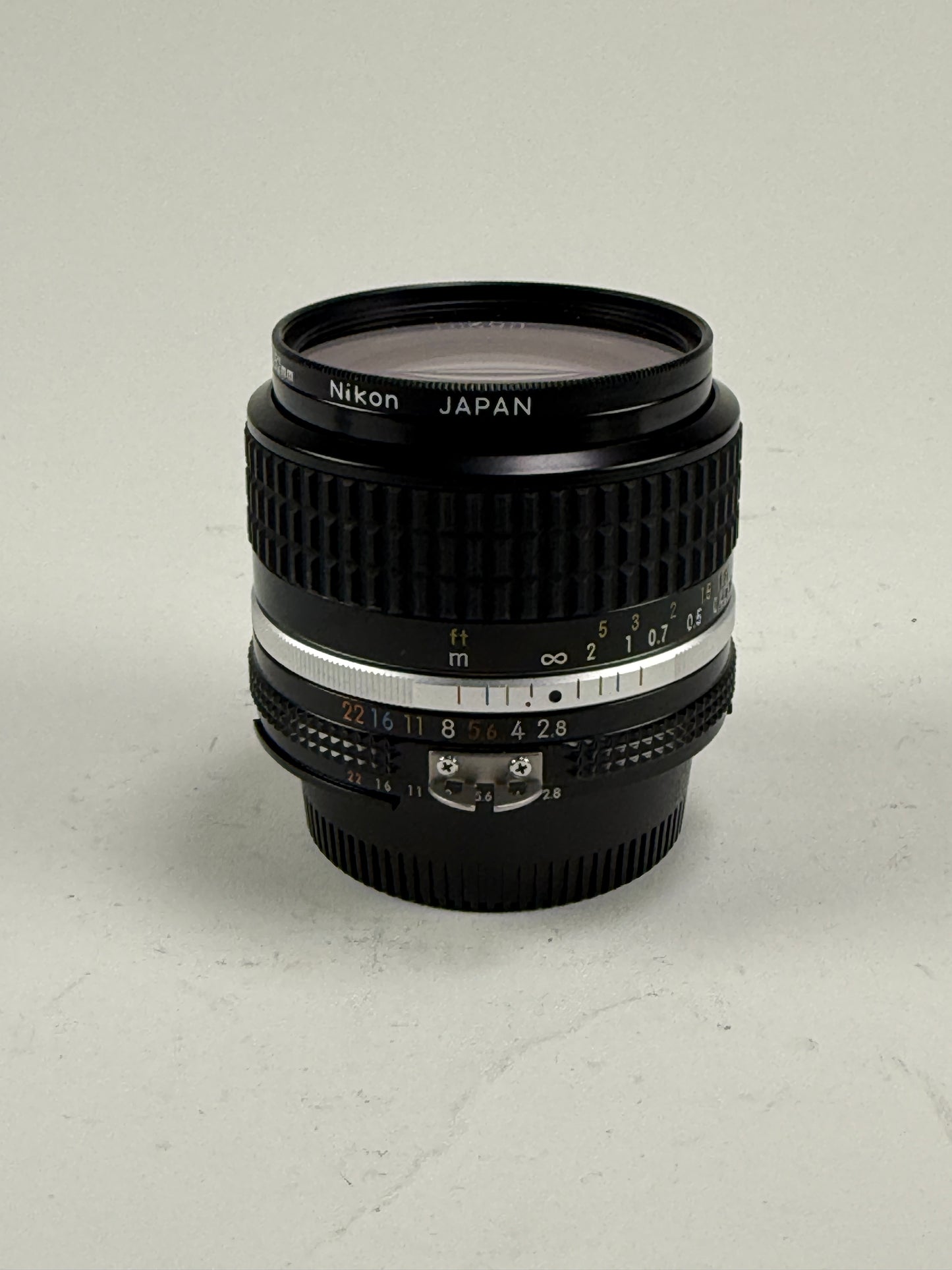 Nikon Nikkor AIS AI-S 24mm f2.8 35mm camera Lens