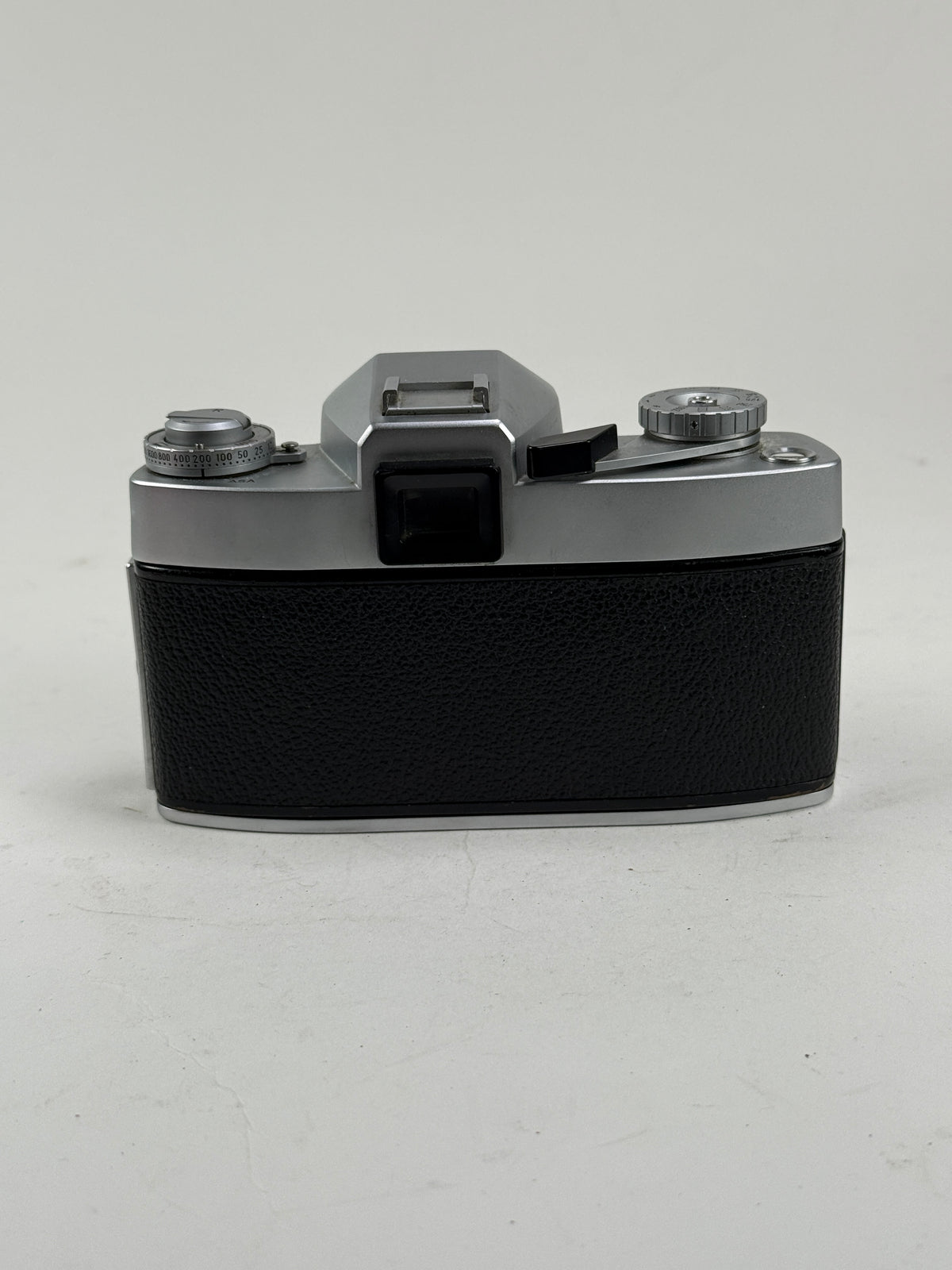 Leicaflex SL Chrome Body 35mm film camera