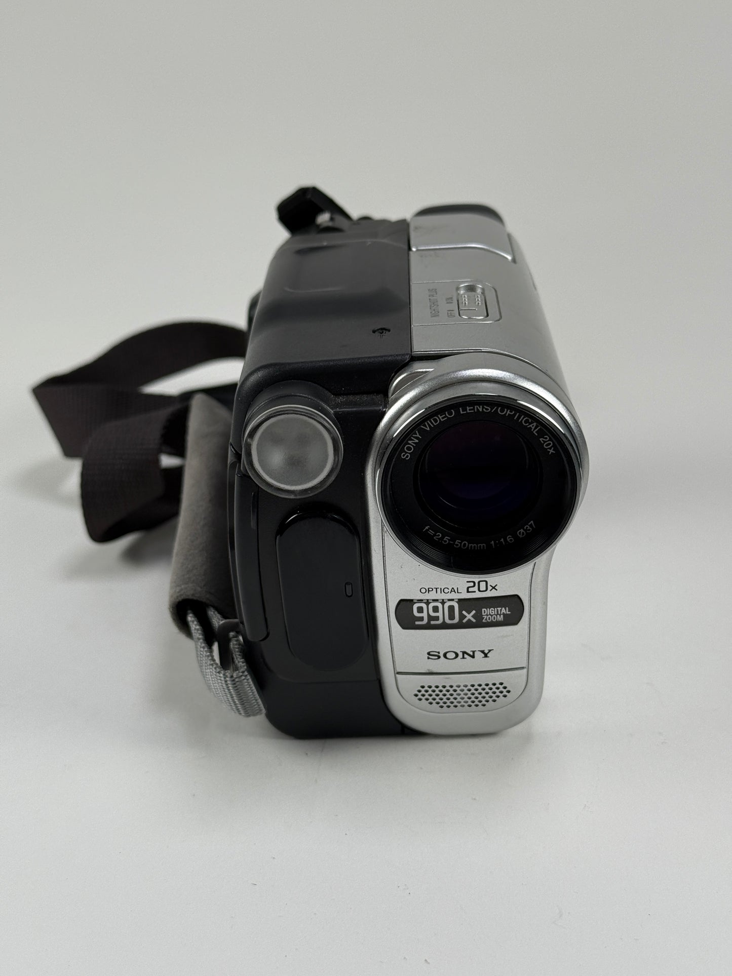 Sony Handycam CCD-TRV138 Hi8 Camcorder Player Video Recorder