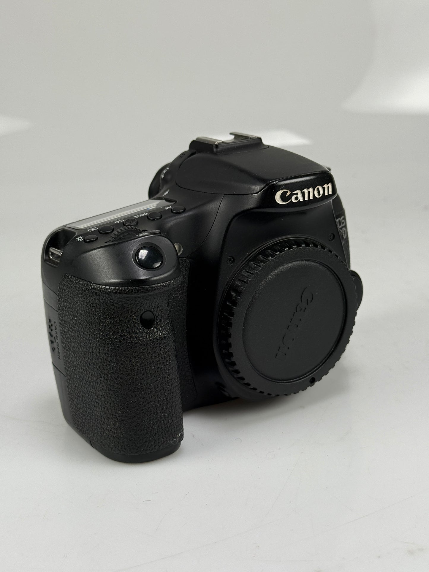 Canon EOS 70D Digital SLR 20.2MP Camera Body