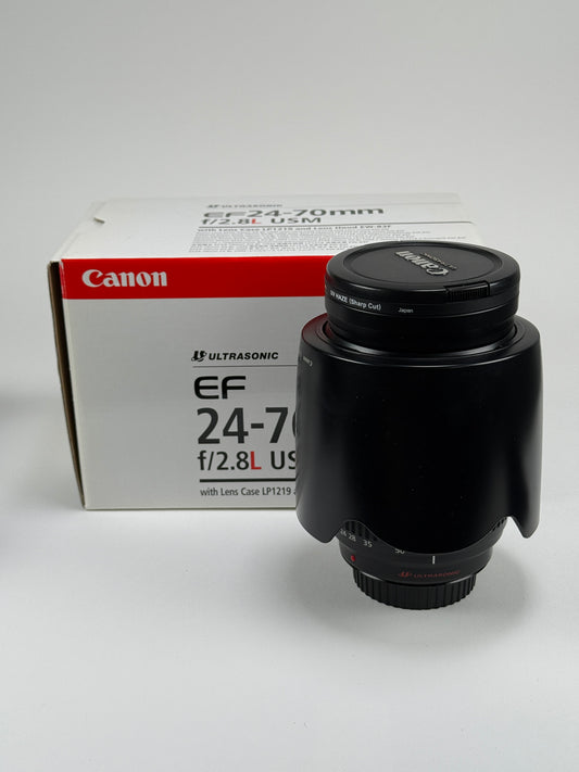 Canon EF 24-70mm F2.8L USM Digital lens