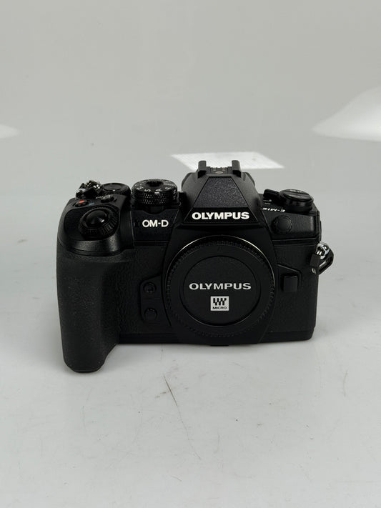 Olympus OM-D E-M1 Mark II 20.4MP Mirrorless MFT Digital Camera Body