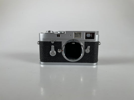 Leica M2 35mm rangefinder film camera body chrome (M3 finder)